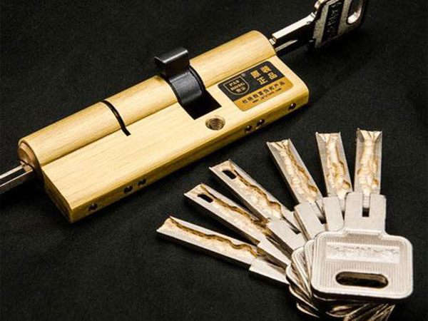 前锋24小时上门开锁公司